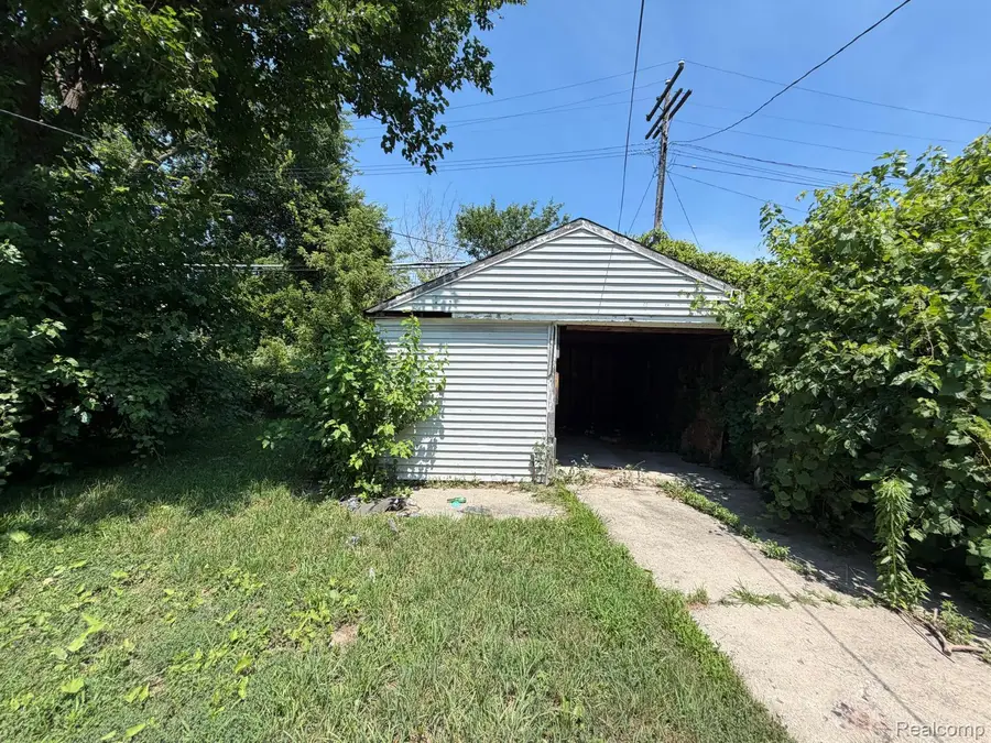 15431 Saratoga Street, Detroit, MI 48205 - #2