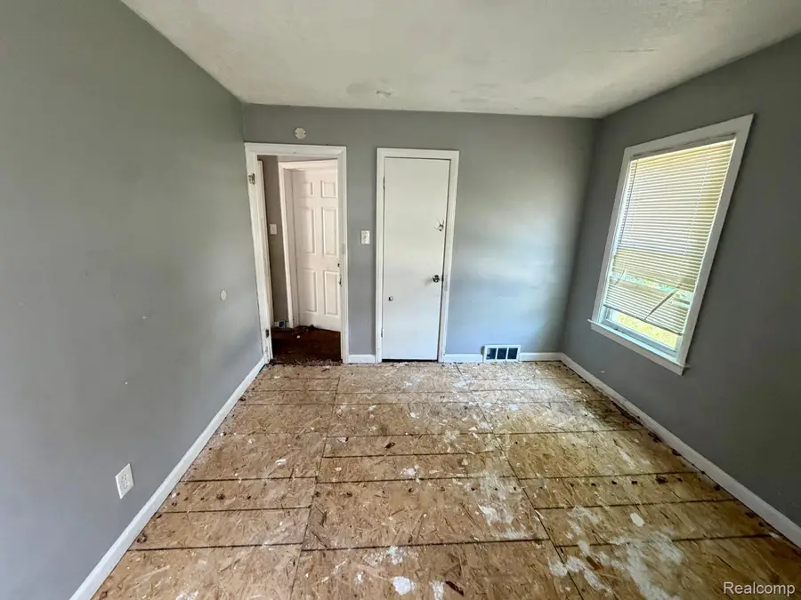 15431 Saratoga Street, Detroit, MI 48205 - #3