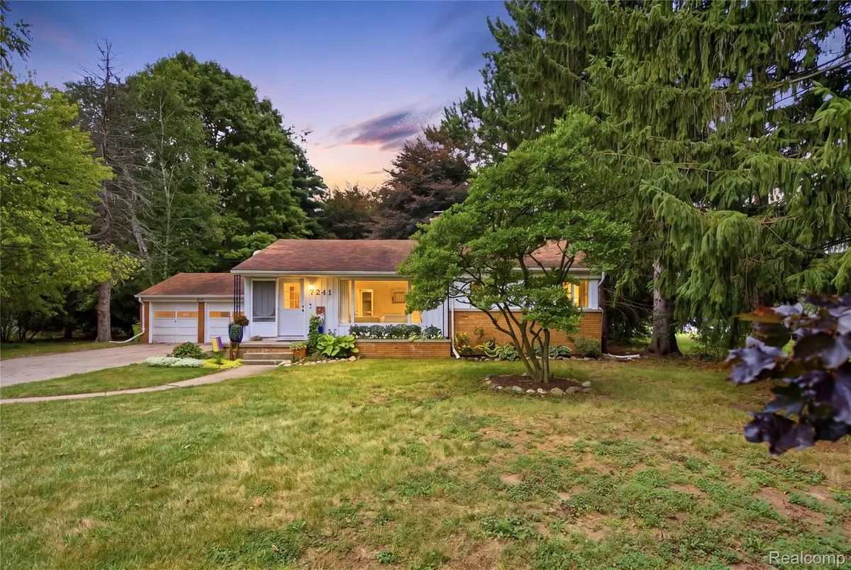 7241 Miller Road, Swartz Creek, MI 48473 - #1