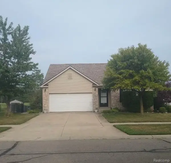 1892 Elkton Drive, Monroe, MI 48162