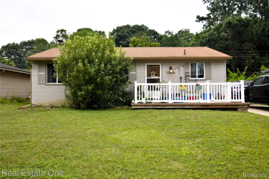 15404 Colbert Street, Romulus, MI 48174 - #2