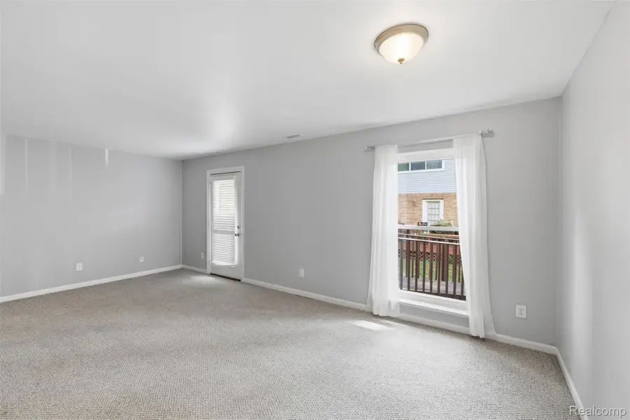 525 E University Drive #1002, Rochester, MI 48307 - #3