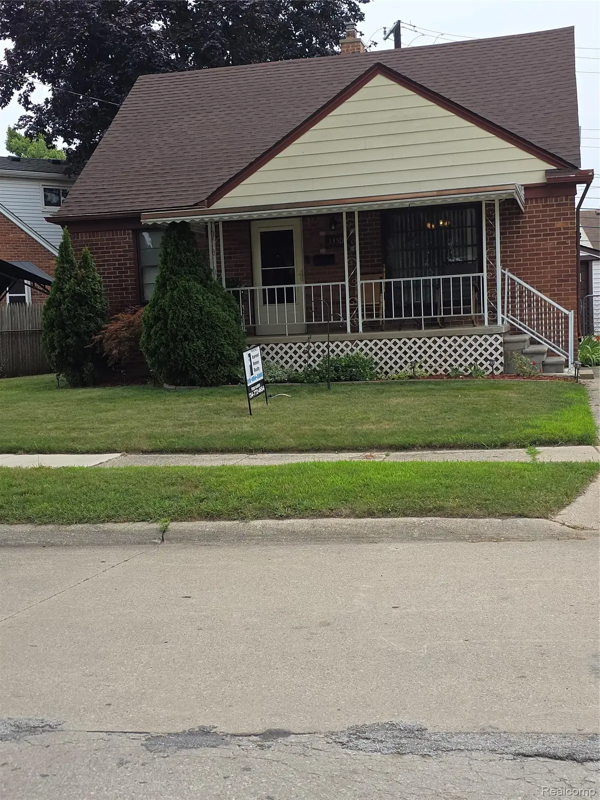 33505 Clinton Street, Wayne, MI 48184 - #1