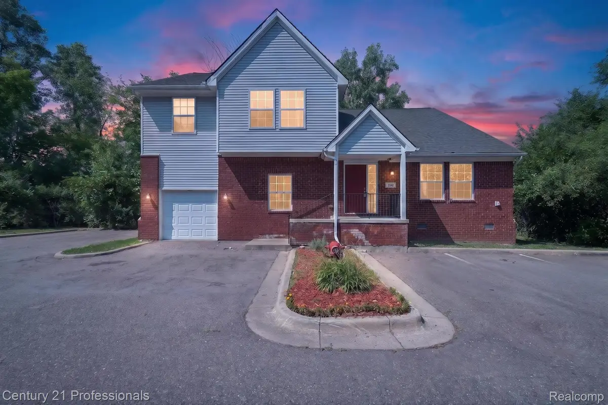 2042 Decker Road, Walled Lake, MI 48390 - #1