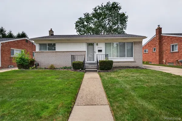 29391 Mark Avenue, MadisonHeights, MI 48071