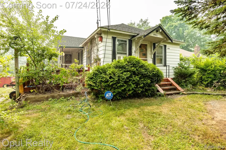 3082 Churchill Road, Auburn Hills, MI 48326 - #3