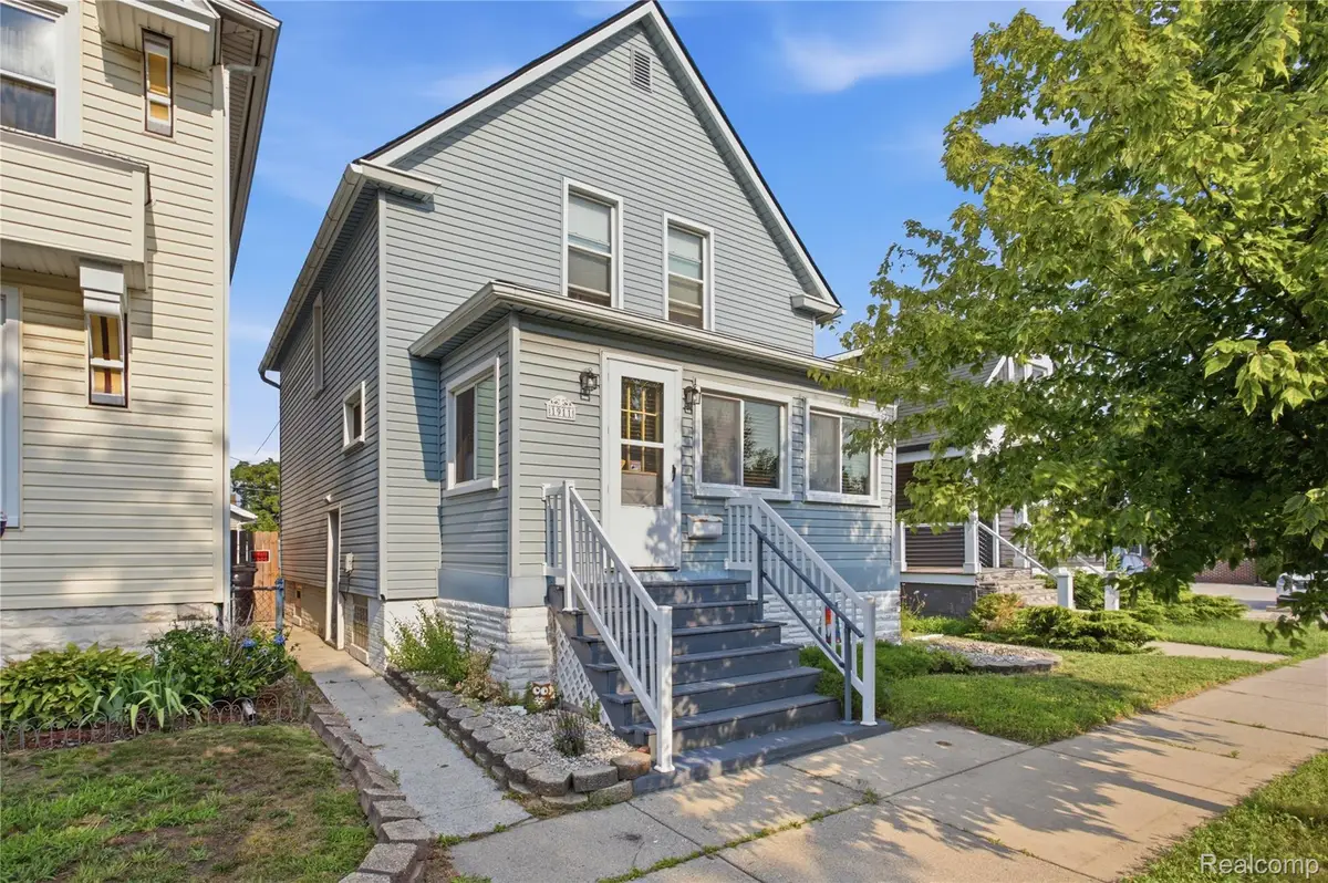 1911 2nd Street, Wyandotte, MI 48192 - #1