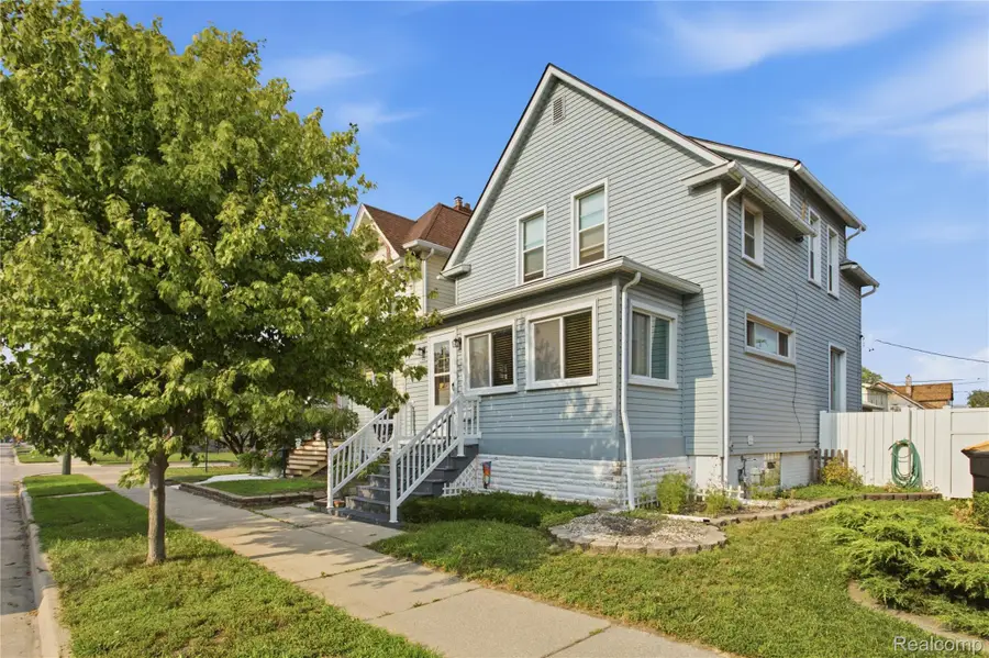 1911 2nd Street, Wyandotte, MI 48192 - #3
