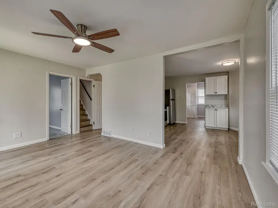 6700 Jackson Street, Taylor, MI 48180 - #3