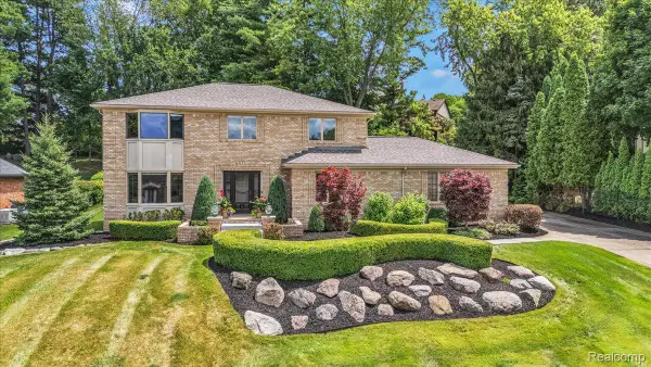 821 Box Canyon Court, RochesterHills, MI 48309