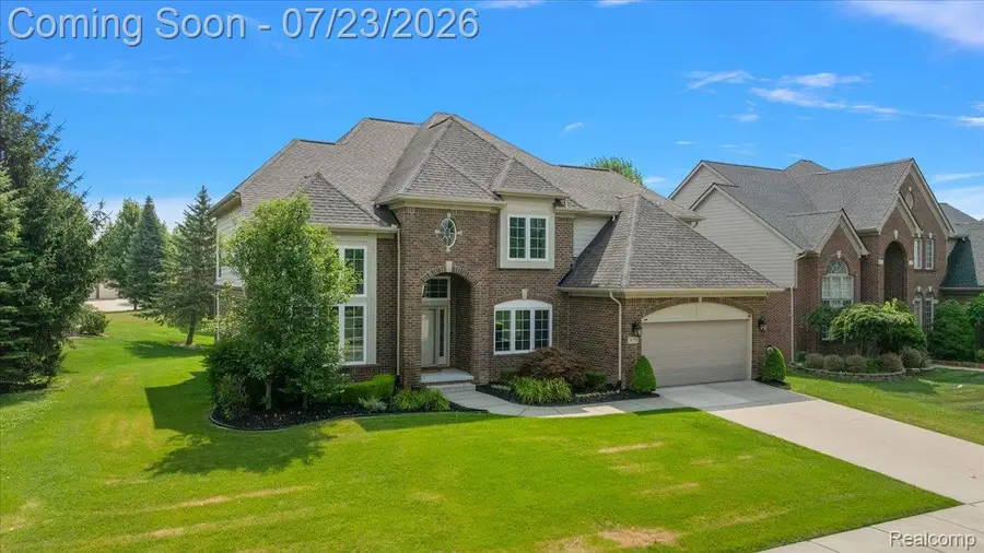 24729 Cavendish Avenue E, Novi, MI 48375 - #3