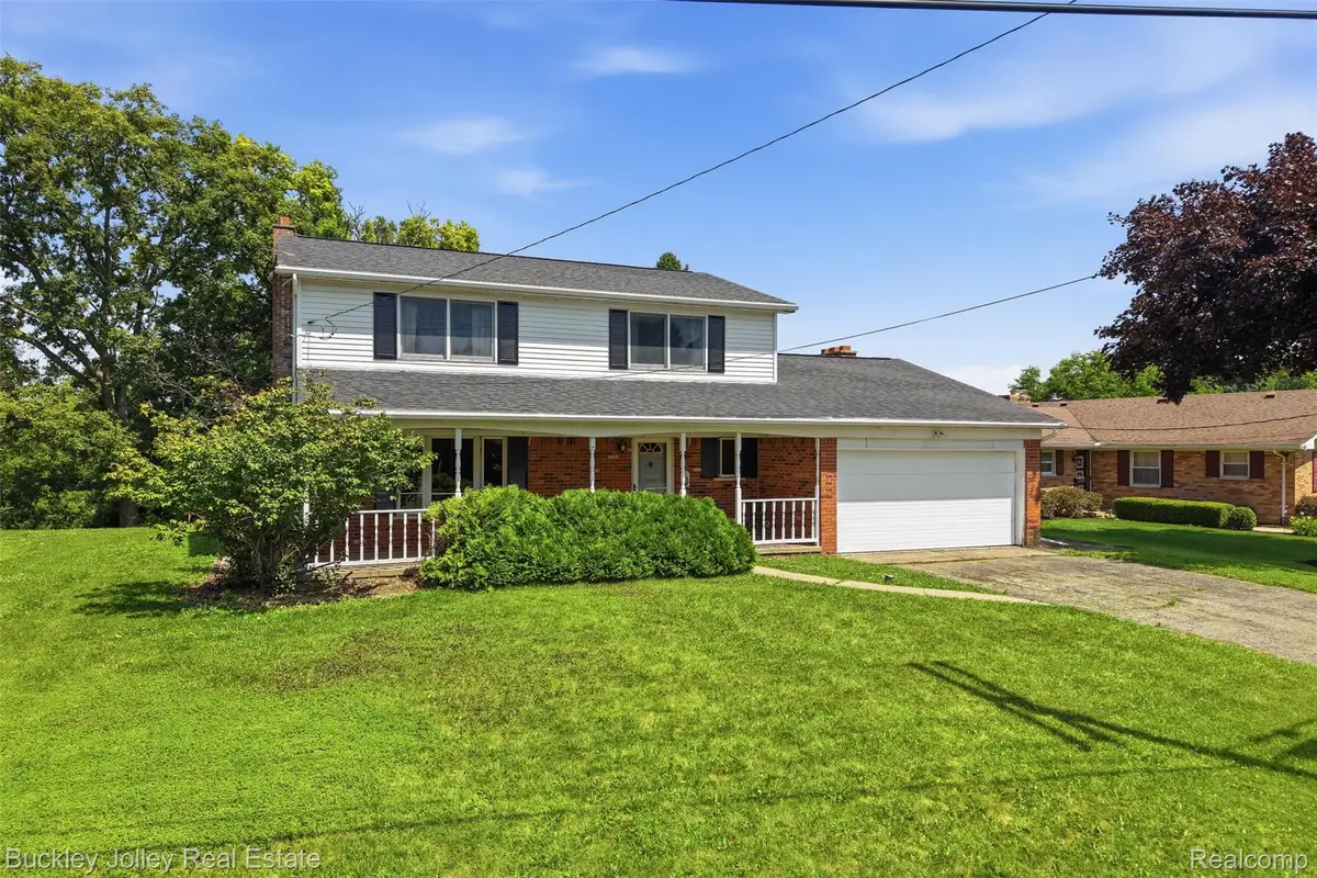 10507 Lafollette Drive, Brighton, MI 48114 - #1