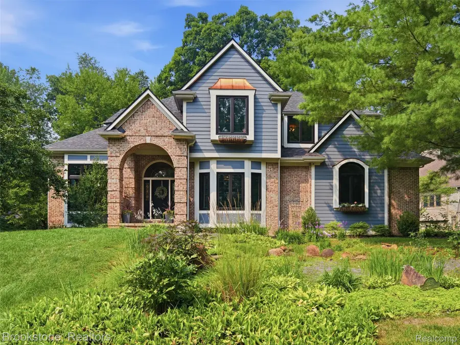 10218 Creekwood Trail, Davisburg, MI 48350 - #2