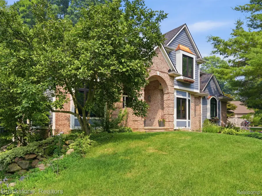 10218 Creekwood Trail, Davisburg, MI 48350 - #3
