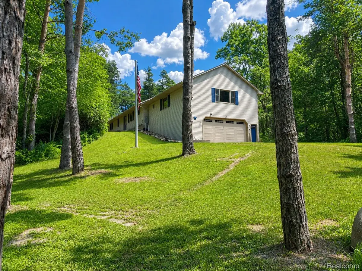 10201 Washburn Road, Goodrich, MI 48438 - #1