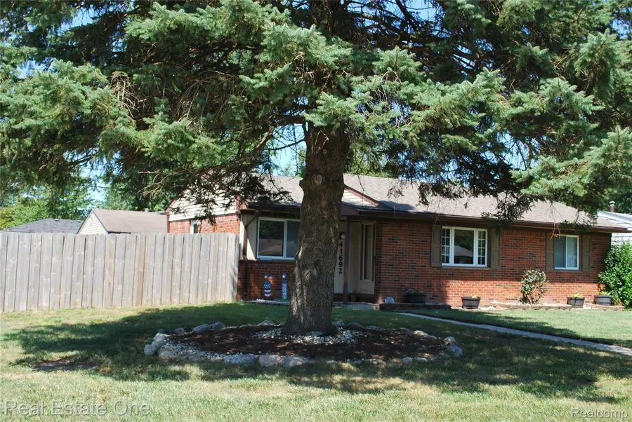41692 Mcbride Avenue, Belleville, MI 48111 - #3