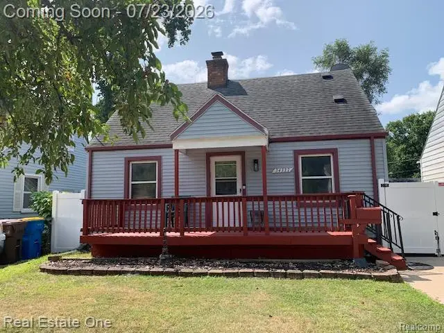 34337 Harroun Street, Wayne, MI 48184 - #1