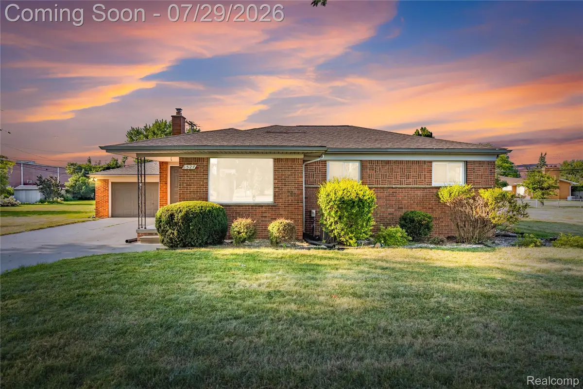 8527 & 8511 Metropolitan Parkway, Sterling Heights, MI 48312 - #1