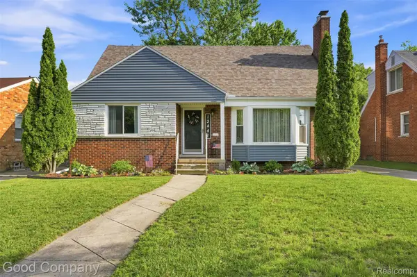13441 Oak Park Boulevard, OakPark, MI 48237