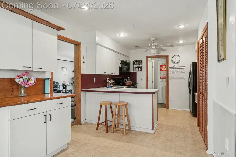 26751 Newport Avenue, Warren, MI 48089 - #3