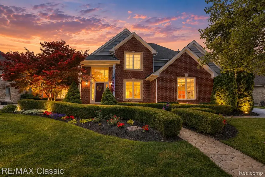 4434 Chablis Drive, Sterling Heights, MI 48314 - #2