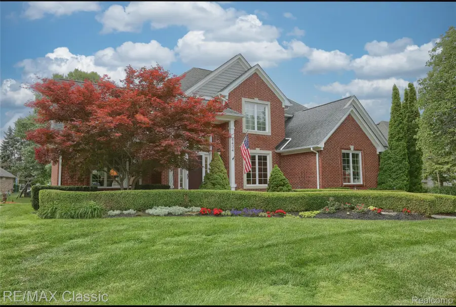 4434 Chablis Drive, Sterling Heights, MI 48314 - #3