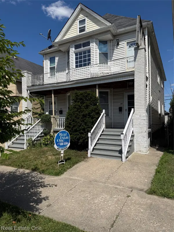 2293 Poland Street, Hamtramck, MI 48212