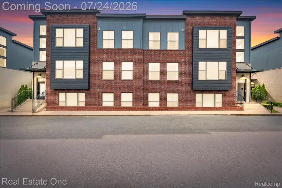 1240 S Diamond Court #C, Royal Oak, MI 48067 - #2