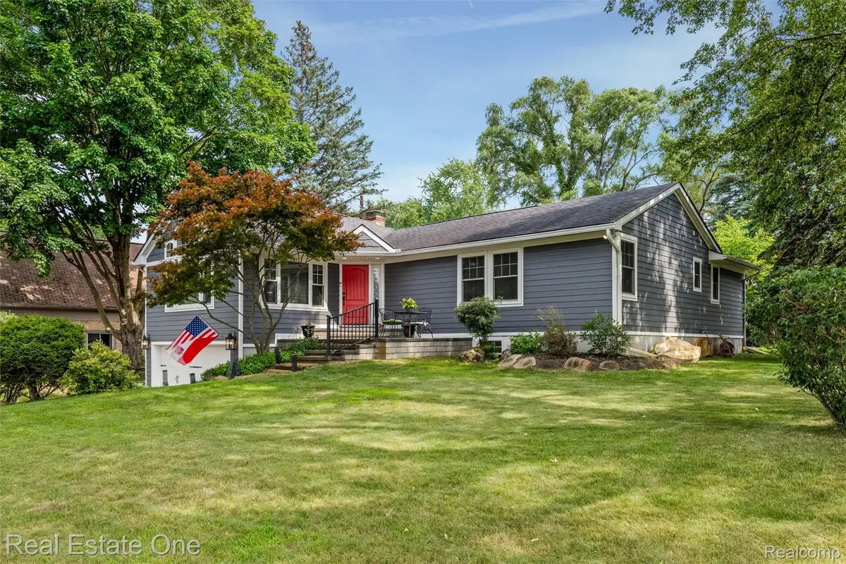 1045 Clara Street, Commerce, MI 48390 - #1