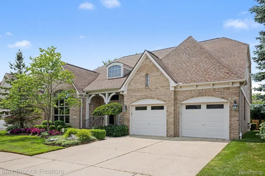 4061 Chatfield Lane, Troy, MI 48098 - #2