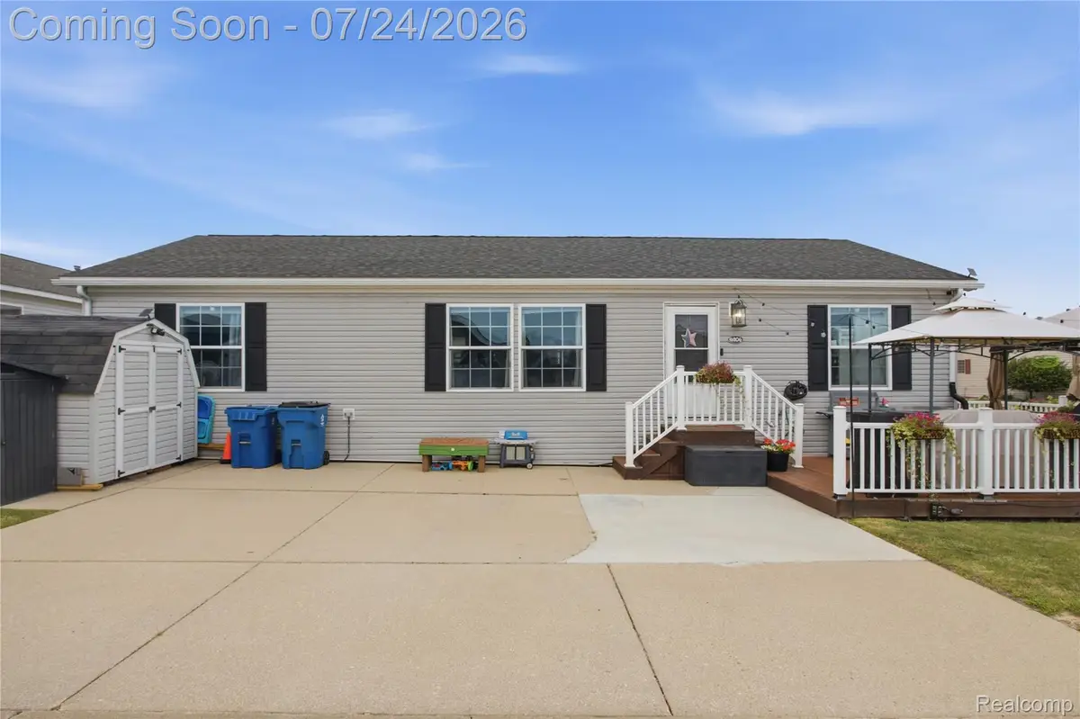 16206 Lancaster Way, Holly, MI 48442 - #1