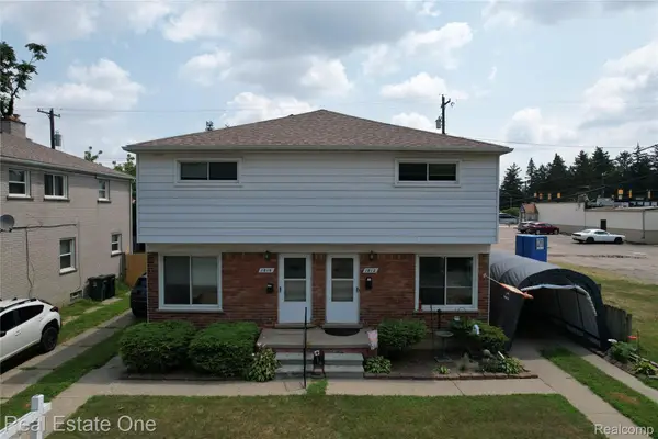 1812 N Center Street, RoyalOak, MI 48073
