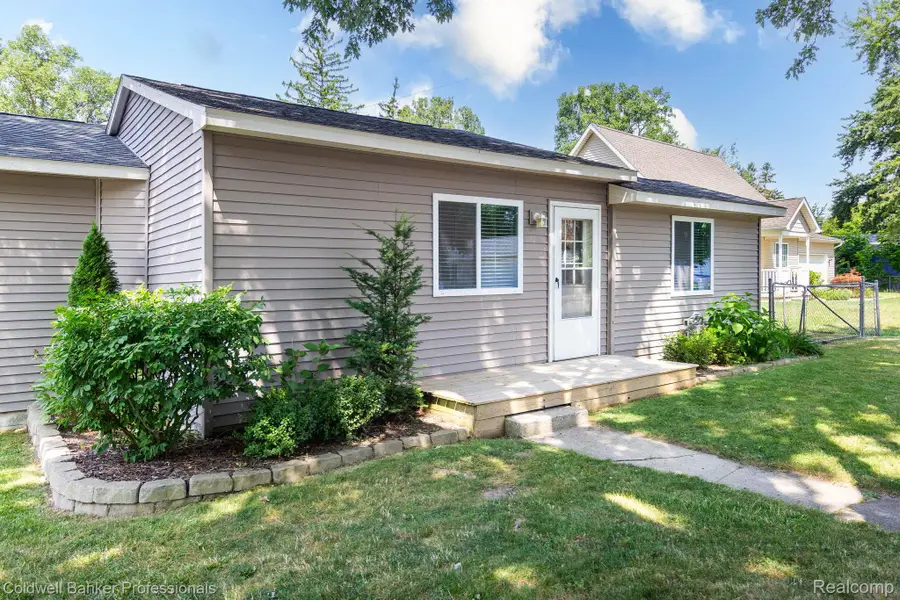 9031 Garfield Drive, Whitmore Lake, MI 48189 - #3