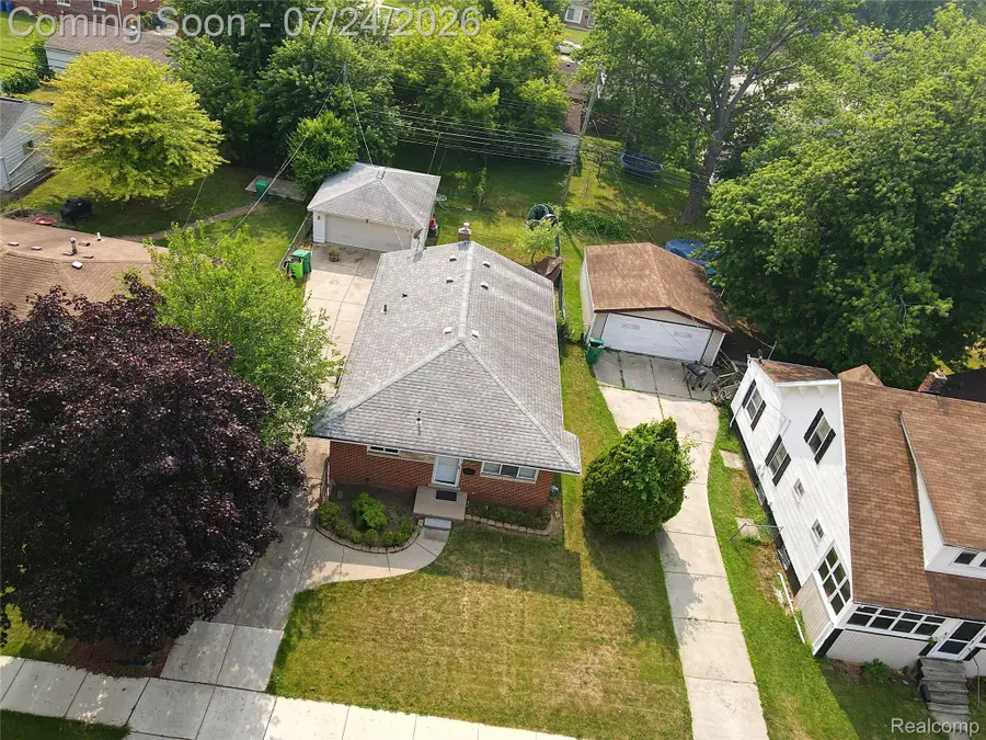 21819 Beechwood Avenue, Eastpointe, MI 48021 - #3