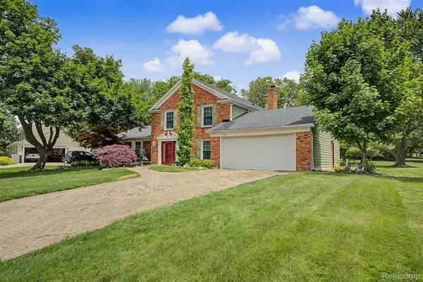 16638 Old Bedford Road, Northville, MI 48168