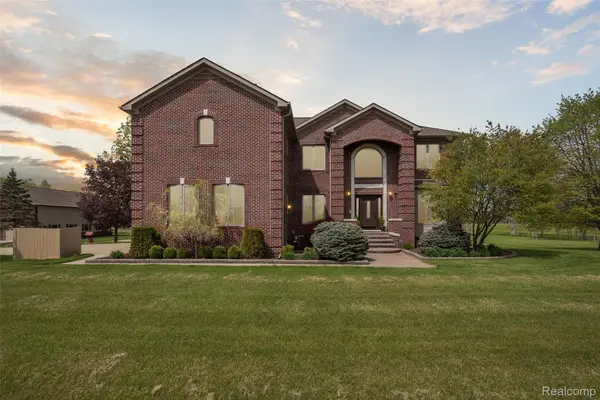 5460 Cochrane Road, Almont, MI 48003