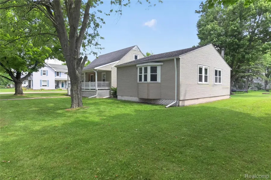 205 Mechanic Street, Dundee, MI 48131 - #3