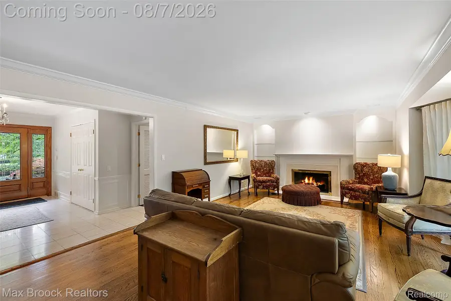 645 Lone Pine Road, Bloomfield Hills, MI 48304 - #3
