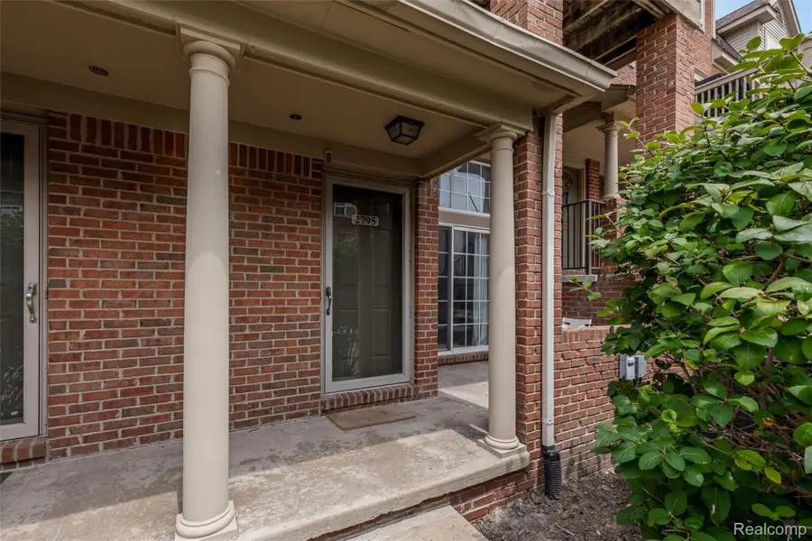 2795 Barclay Way, Ann Arbor, MI 48105 - #3