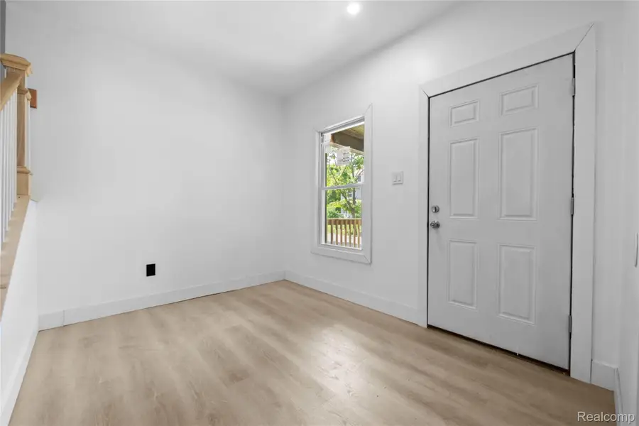 3281 Lothrop Street Ne, Detroit, MI 48206 - #3