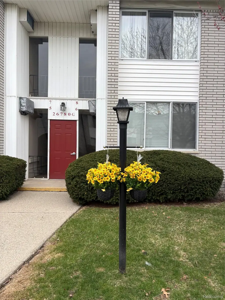26780 Joy Road, Redford, MI 48239 - #2