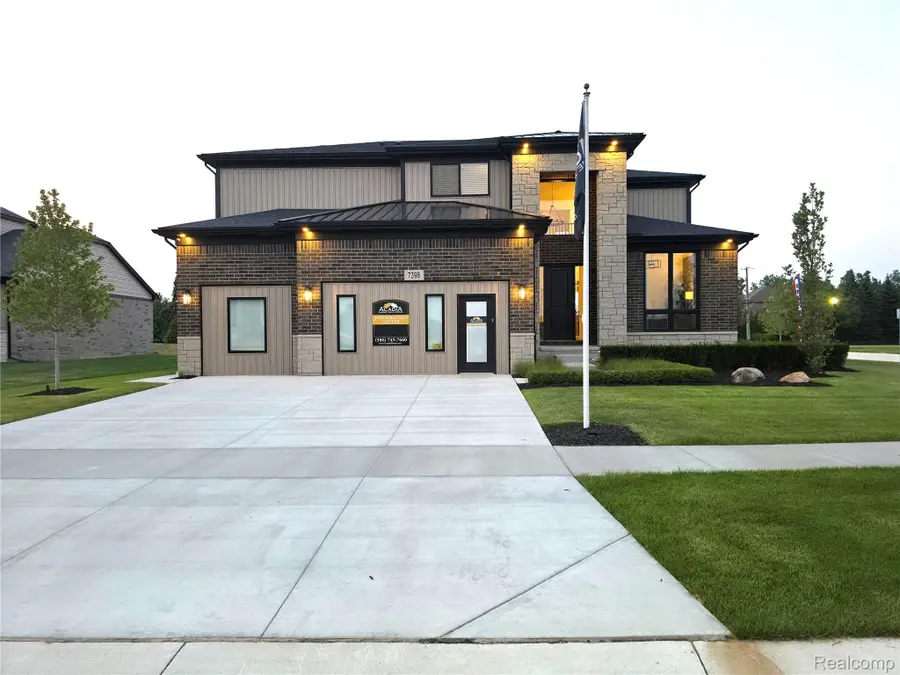 7398 Brys, Shelby, MI 48316 - #2
