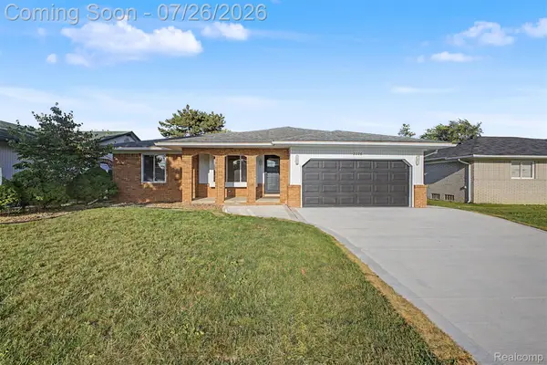 2226 Whitefield Street, DearbornHeights, MI 48127
