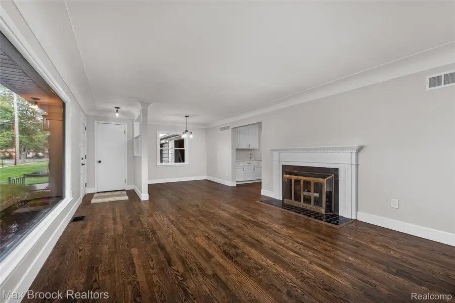 16240 Amherst Avenue, Beverly Hills, MI 48025 - #2