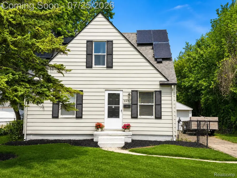 31492 Cherry Hill Road, Garden City, MI 48135 - #2