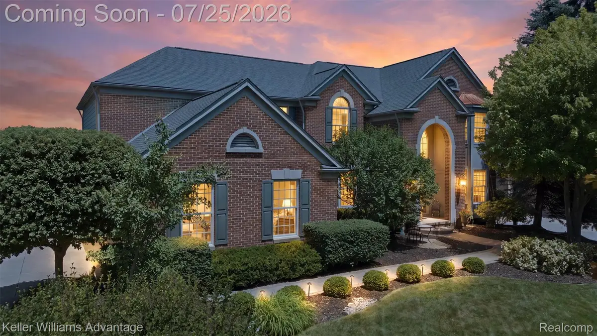 44559 White Pine Circle E, Northville, MI 48168 - #1