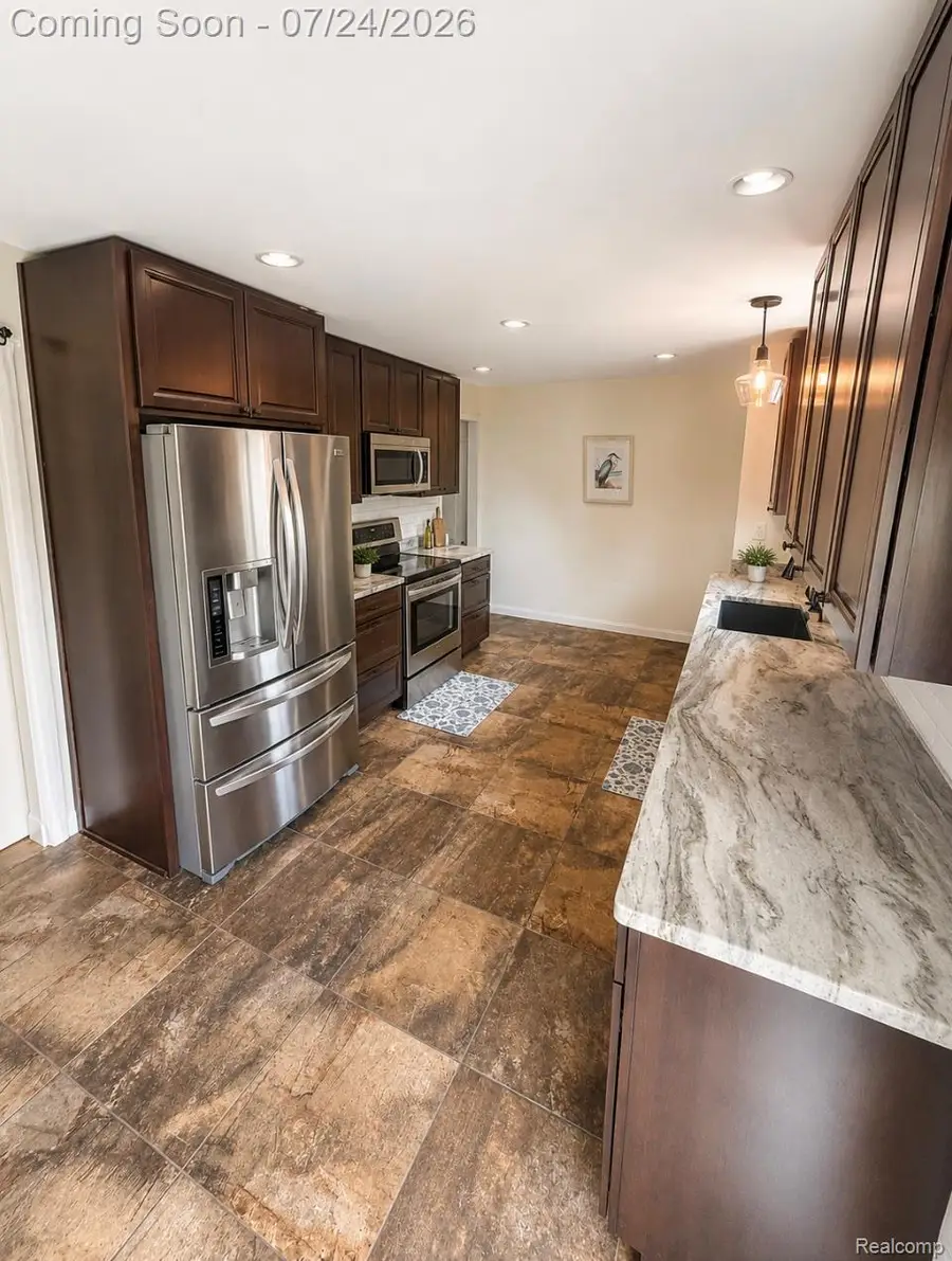 12320 N Holly Road, Holly, MI 48442 - #2