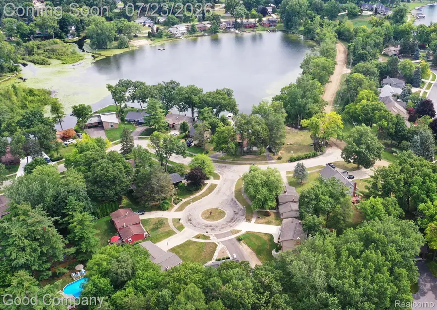 2783 Angelus Circle, Waterford, MI 48329 - #3