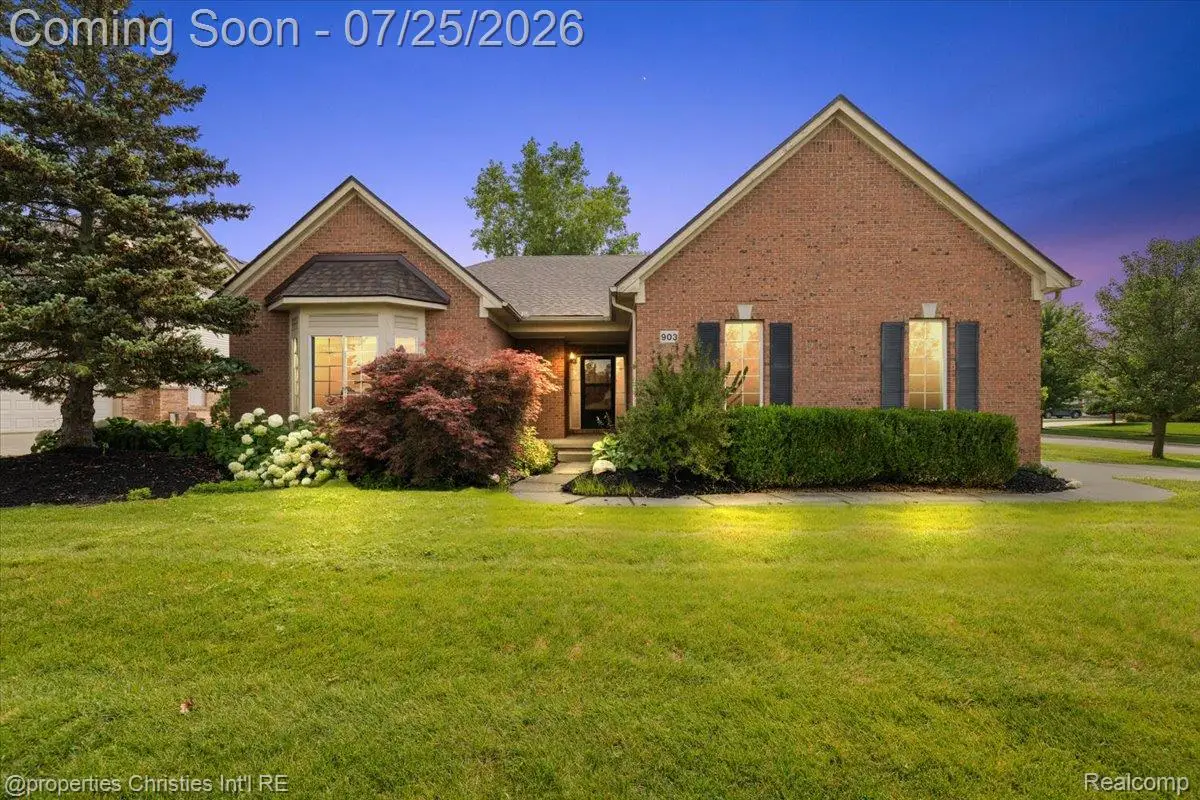 903 Westlake Avenue, Oxford, MI 48371 - #1