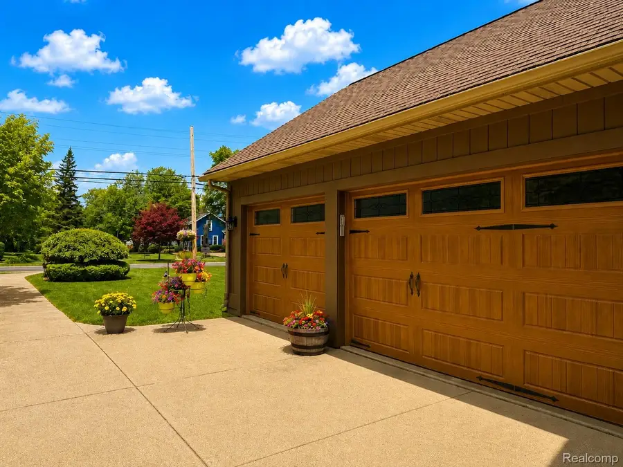 2495 N Custer Road N, Monroe, MI 48162 - #3